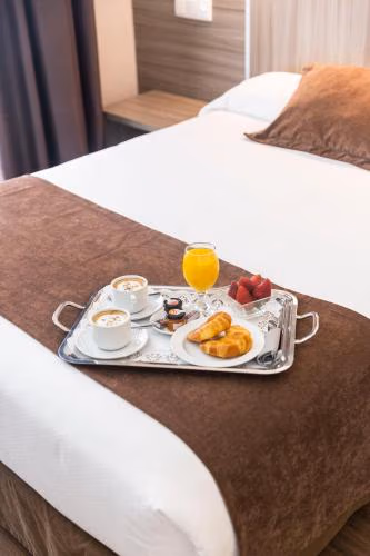 Hotel Serrano — foto 4
