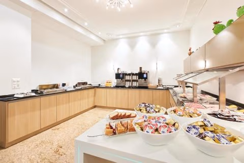 Central City Hotel Rochat — foto 6