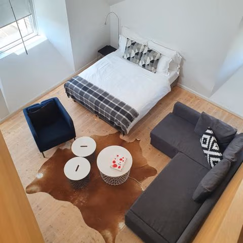 Top City Center Apartments location next to Lion Monument — foto 9