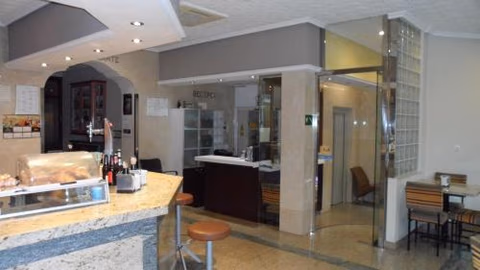 Hostal Coruña — foto 1
