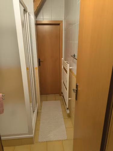 Hills View Apartment — photo 9