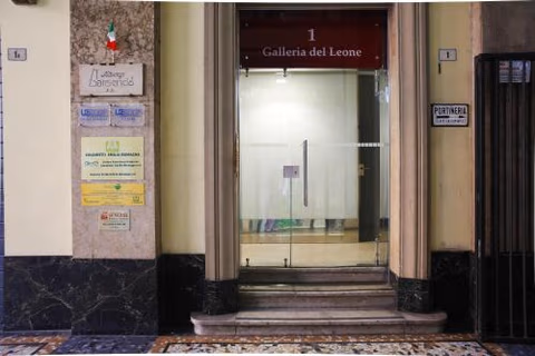 Albergo Garisenda con terrazza panoramica sulle Due Torri — foto 9