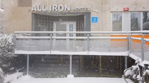 All Iron Hostel — foto 5