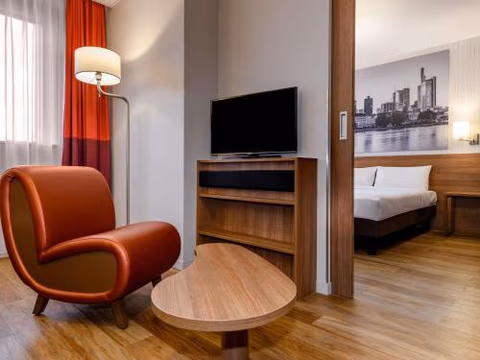 Aparthotel Adagio Frankfurt City Messe — photo 3