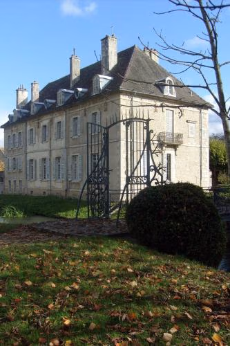 Château De Serrigny — foto 1