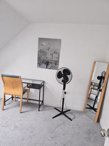 Double Cosy Bedroom in Central Dartford — foto 3