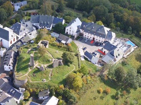 Burghaus & Villa Kronenburg (Villa Kronenburg) — photo 2