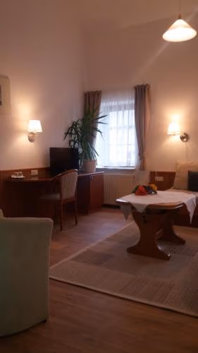 Altes Wirtshaus Fördergersdorf Bed & Breakfast — photo 7