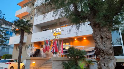Hotel Capri — foto 1