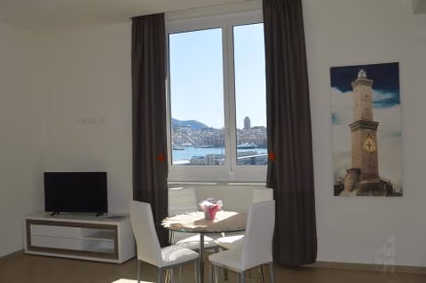 La Lanterna Apartment — photo 1