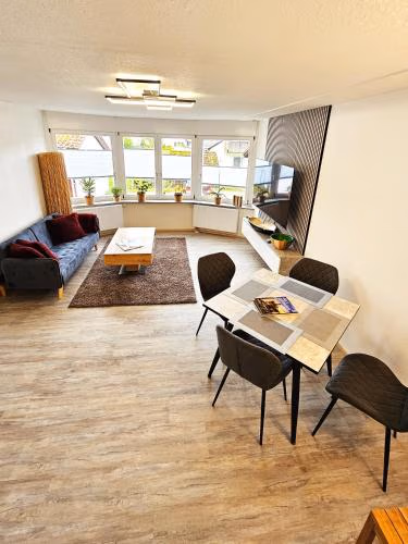 Moderne Ferienwohnung im Herzen von Bad Waldsee — foto 1