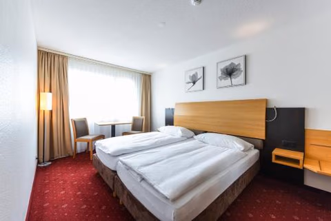 City Hotel — foto 7