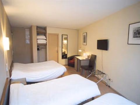 Hôtel Le Thurot- Dijon Centre Gare — foto 6