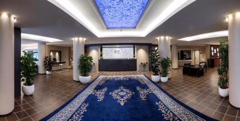 Hotel Mirage — foto 1