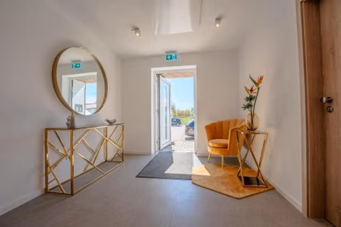 SCHLOSSBERG RESIDENCES - Bodensee Studio-Apartments Friedrichshafen & Ravensburger Spieleland — foto 3