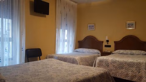 Hostal Guzmán el Bueno — foto 7