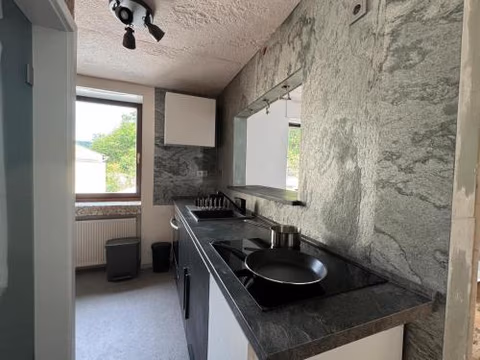 Gemütliche FeWo im 1OG im Haus zur Vulkaneifel Brohl — foto 4