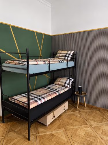 Hostel Uno-No Alkohol! Age Limit From 18 until 55! — foto 2