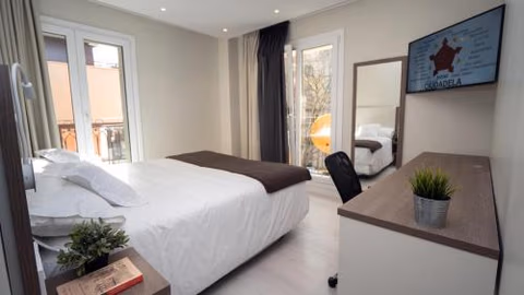 Hotel Ciudadela Pamplona — foto 1