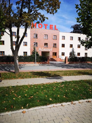 Hotel i Restauracja Admirał — foto 7