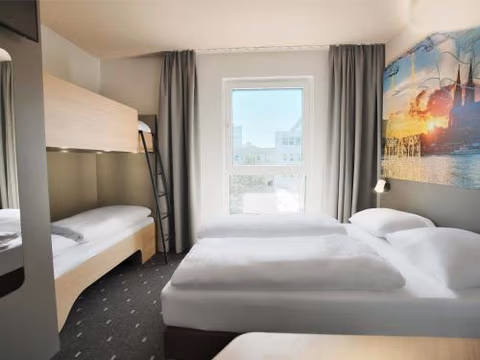 B&B Hotel Köln-City — photo 3