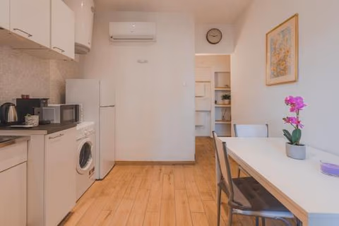 Fibra & Netflix - Largo Barriera Elegant Suite — foto 7