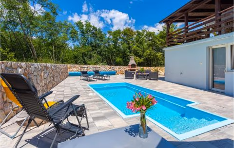 Cozy Home In Sveti Vid Dobrinjski — photo 9
