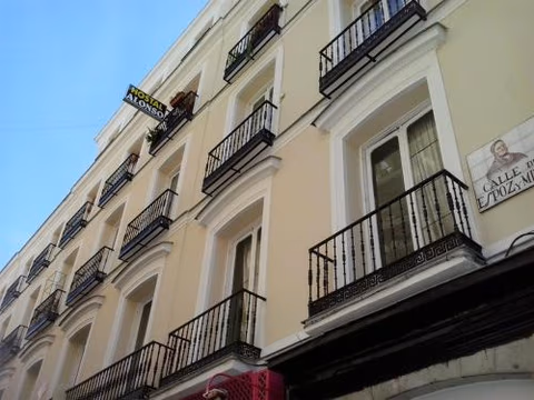 Hostal Alonso No Limit Madrid — foto 1