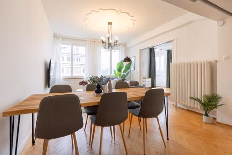 Spacious City View Apartment - Prime Location Biel — foto 5