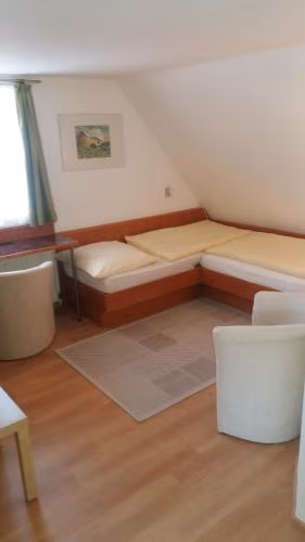 Altes Wirtshaus Fördergersdorf Bed & Breakfast — photo 6