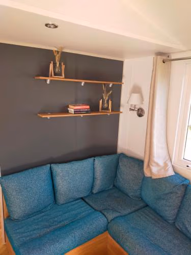 BJ Chalets - De Rug 3 - Vakantiepark Lauwersoog - Luxe chalet MET vaatwasser en inloopkast! Vroege incheck! MET AIRCO! — foto 5