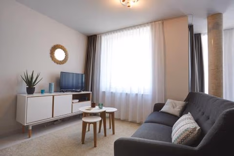 Contemporary Cosy Central Studio in Nyon - RM8 — foto 2
