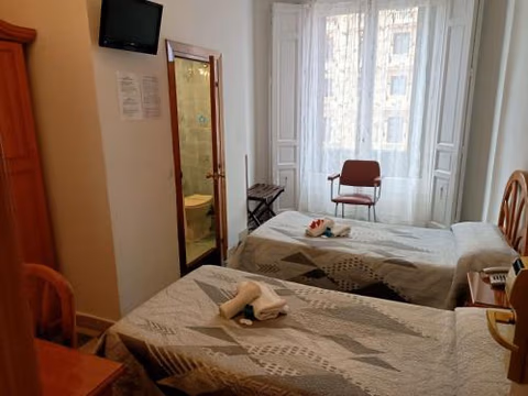 Hostal Continental — photo 3