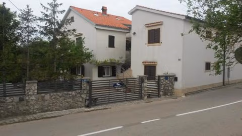 Apartmani Božić-Omišalj — foto 1