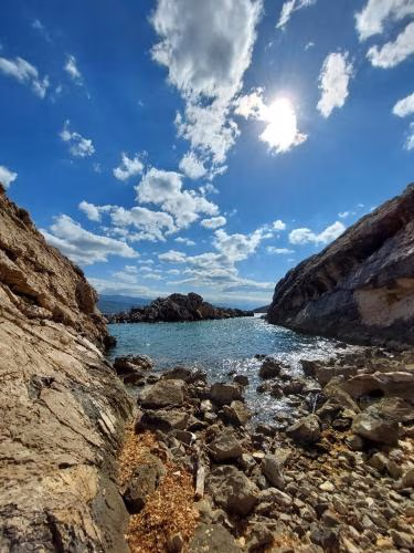 Villa Niko PET FRIENDLY 200 M FROM HIDDEN SANDY BEACH pets stays for free — foto 4