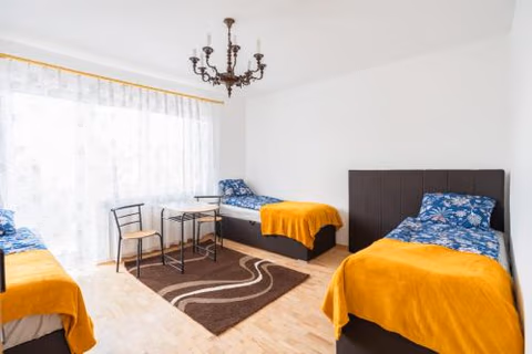 Niepołomice, nocleg,noclegi,dla firm,dom, pokoje — foto 1