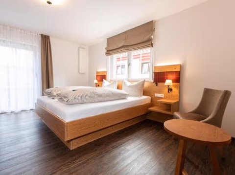 Landgasthof Linde Hepbach, Hotel & Restaurant — foto 4