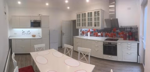 zentral gelegene top ausgestattete Wohnung — foto 3