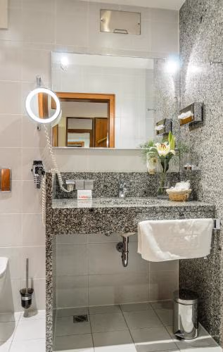 Akzent Hotel Goldner Hirsch — foto 8