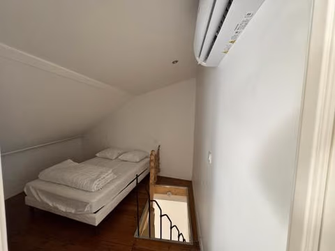 STUDIO 1 face au donjon — foto 3