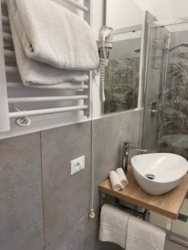 Cavour16 rent bedrooms — foto 4