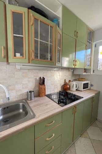 Holiday Home Gemütliches Ferienhaus in Pinezići mit großer Te by Interhome — foto 6