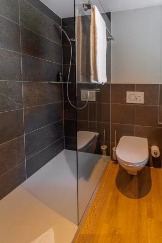 ZIEGELHÜSI Hotel - Self CheckIn, Stettlen bei Bern — foto 6