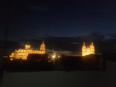 Salamanca Centro Apartamentos — photo 3