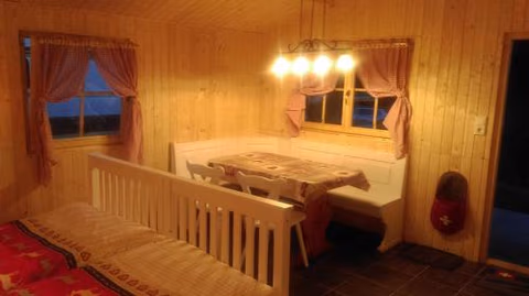 SwissCottages Blockhaus — foto 4