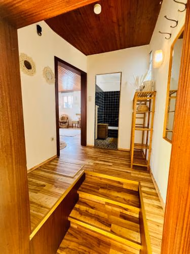 Cloud 9 , Apartment mit Garage und Garten in Nähe der Uniklinik, Bosch, Ina Schaeffler — foto 4