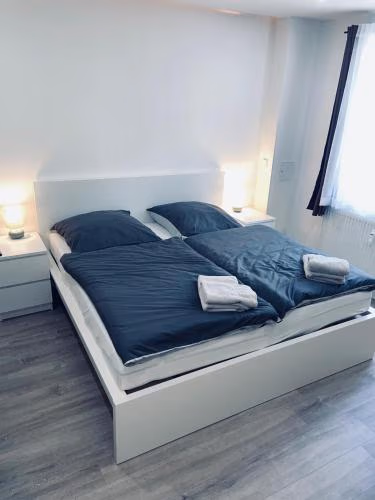 Charmantes Zimmer mit Parkplatz & Restaurant — photo 4