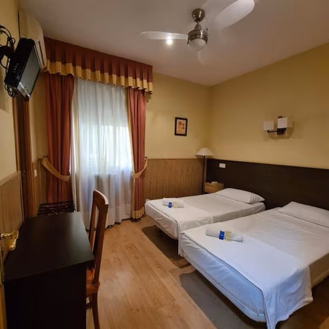 Hostal Oporto — foto 1