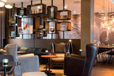 Motel One Frankfurt Airport — foto 4
