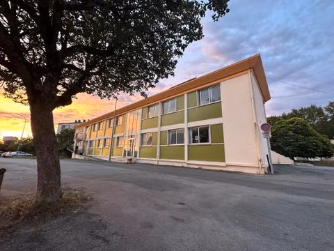 Auberge de jeunesse HI Poitiers — foto 1